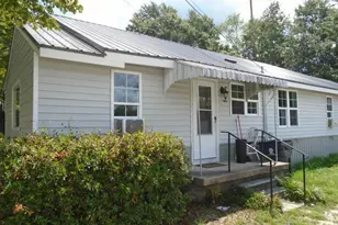 100 Spring Ave, Spring Lake, NC 28390 - Photo 3