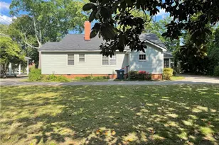 109 N Magnolia St, Raeford, NC 28376 - Photo 31