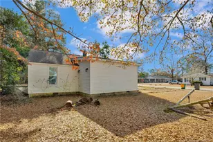 5426 Pinecrest Dr, Hope Mills, NC 28348 - Photo 7