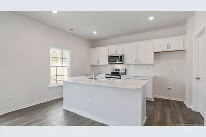 1040 Misty Creek Drive, Aberdeen, NC 28315 - Photo 5