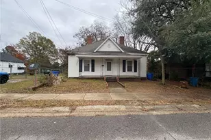 232 B St, Fayetteville, NC 28301 - Photo 3