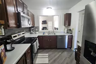 426 Georgetown Cir, Fayetteville, NC 28314 - Photo 15