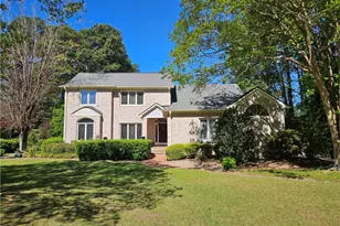 275 Courtyard Ln, Fayetteville, NC 28303 - Photo 1