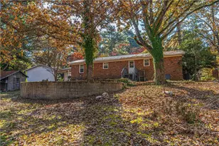 806 Currie St, Carthage, NC 28327 - Photo 7