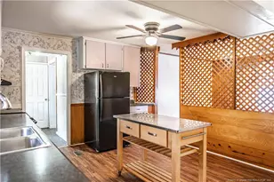 806 Currie St, Carthage, NC 28327 - Photo 15