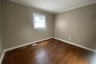 1025 N Hill Rd, Fayetteville, NC 28303 - Photo 9