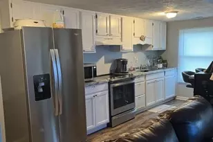 17061 Duncan Ave, Laurel Hill, NC 28351 - Photo 9