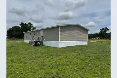 1109 Henry Hammond Road, Lumberton, NC 28360 - Photo 5