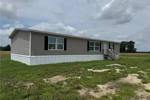 1109 Henry Hammond Rd, Lumberton, NC 28360 - Photo 3