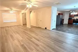 70 Hallow Oak St, Spring Lake, NC 28390 - Photo 3