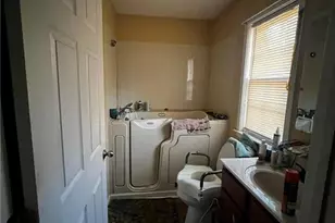 507 Warmsprings Dr, Fayetteville, NC 28303 - Photo 11