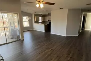 1025 Wood Creek Dr, Fayetteville, NC 28314 - Photo 3