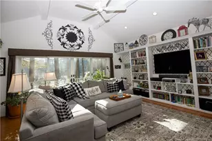 104 Oxford Ct, West End, NC 27376 - Photo 3