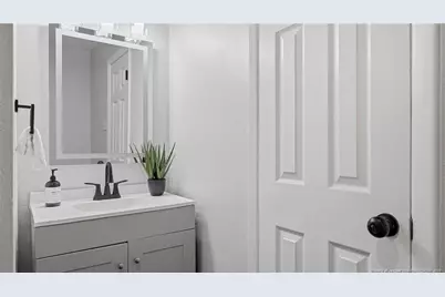 902 Orchard Drive, Fayetteville, NC 28303 - Photo 23