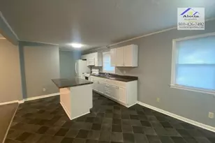 6527 Tareyton Rd, Fayetteville, NC 28314 - Photo 5