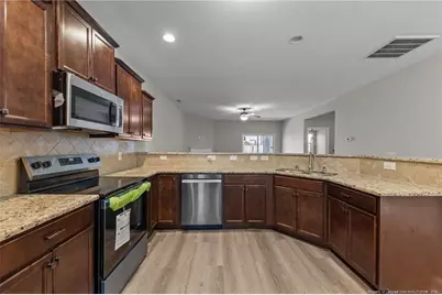 228 Tipperary Street, Raeford, NC 28376 - Photo 7