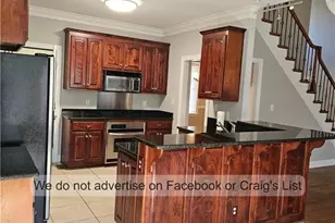 50 Barons Run E, Spring Lake, NC 28390 - Photo 9