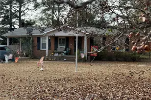 3220 Periwinkle Dr, Fayetteville, NC 28306 - Photo 3