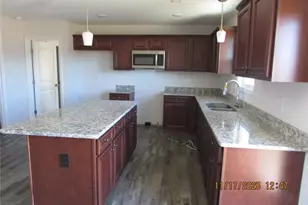 109 Hawks Croft Ct, Erwin, NC 28339 - Photo 5