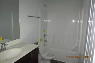 109 Hawks Croft Ct, Erwin, NC 28339 - Photo 7