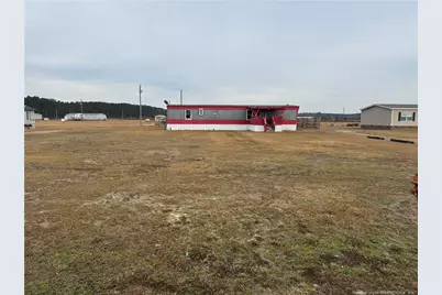 6717 Raynham Road, Fairmont, NC 28340 - Photo 1