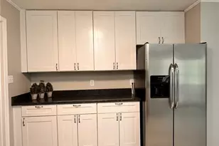 607 Platinum St, Fayetteville, NC 28311 - Photo 9