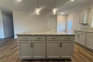 3810 Hatteras Dr, Fayetteville, NC 28312 - Photo 5