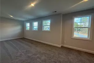 3810 Hatteras Dr, Fayetteville, NC 28312 - Photo 19