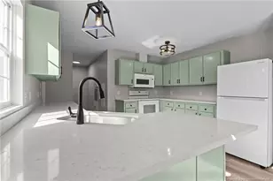 670 Bear Bay Rd, Lumberton, NC 28358 - Photo 3