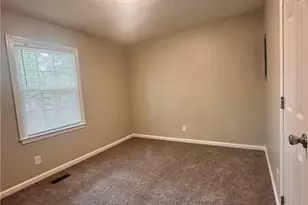 709 Bluestone Ln, Fayetteville, NC 28311 - Photo 21