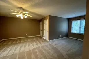 438 Crown Point, Sanford, NC 27332 - Photo 13