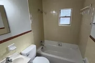 6402 Spring Hill Dr, Fayetteville, NC 28311 - Photo 5