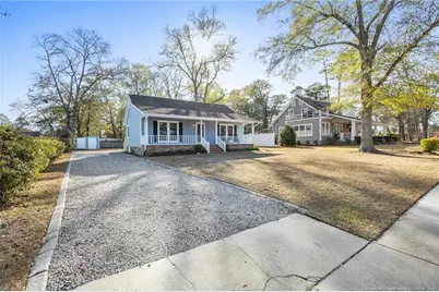 312 E Donaldson Avenue, Raeford, NC 28376 - Photo 5