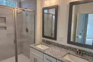 152 N Rabbit Run Dr, Smithfield, NC 27577 - Photo 9