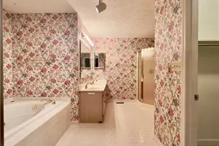 2432 Lull Water Dr, Fayetteville, NC 28306 - Photo 25