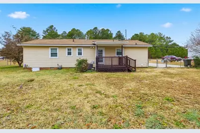 1109 Strickland Bridge Road, Fayetteville, NC 28304 - Photo 17