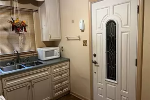 2806 Cramer Dr E, Fayetteville, NC 28306 - Photo 9