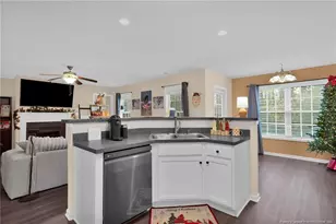 865 Fairfield Cir, Raeford, NC 28376 - Photo 17