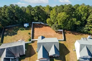 865 Fairfield Cir, Raeford, NC 28376 - Photo 37