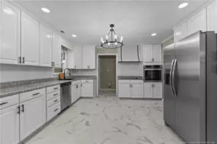 421 Early St, Fayetteville, NC 28311 - Photo 9