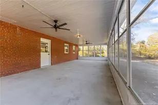 421 Early St, Fayetteville, NC 28311 - Photo 29