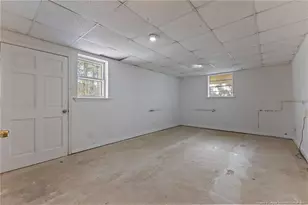 421 Early St, Fayetteville, NC 28311 - Photo 47