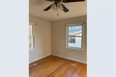 422 Lansdowne Road, Fayetteville, NC 28314 - Photo 7