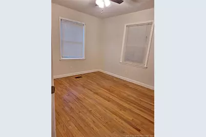 422 Lansdowne Road, Fayetteville, NC 28314 - Photo 9