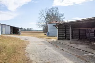 573 Langston Rd, Newton Grove, NC 28366 - Photo 25