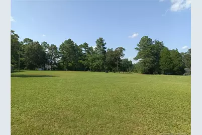 112 Lakeview Drive, Red Springs, NC 28377 - Photo 3