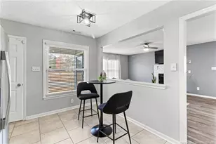 5856 Corner Oaks Dr, Hope Mills, NC 28348 - Photo 9