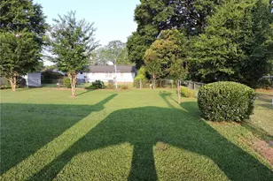 1310 Berkshire Rd, Fayetteville, NC 28304 - Photo 25