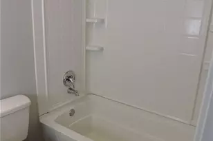 1310 Berkshire Rd, Fayetteville, NC 28304 - Photo 21