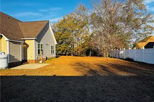 1516 Rough Rider Ln, Parkton, NC 28371 - Photo 23